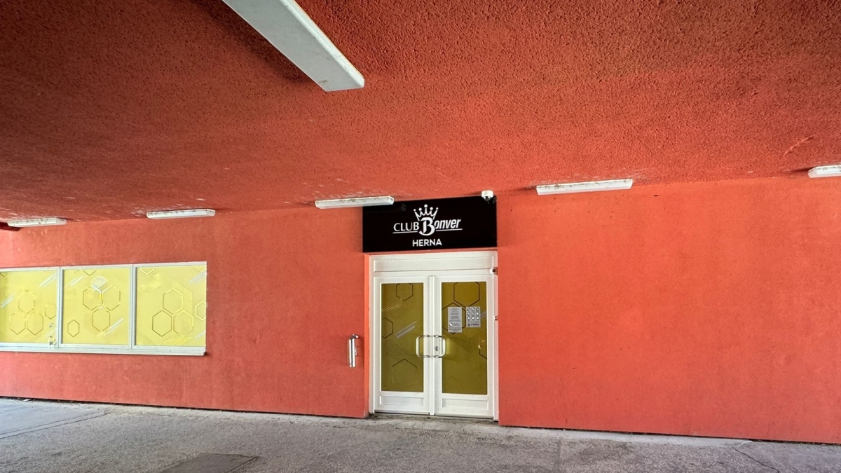 HERNA CLUB BONVER - fotka - 1